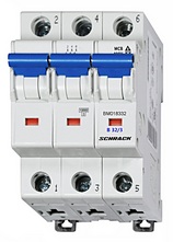 Náhled výrobku: Instalační jistič 10kA, charakteristika B, 32A, 3P